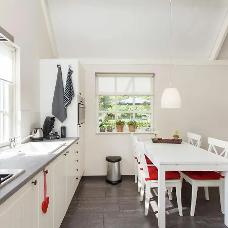 Large Play Sun Meadow Holiday home
