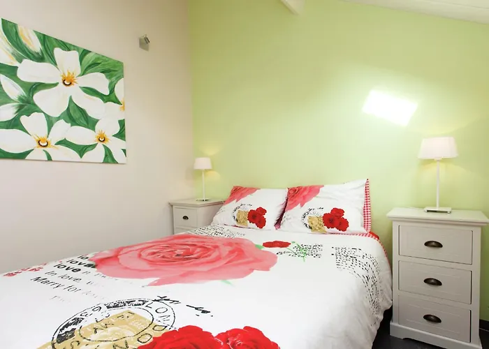 Large Play Sun Meadow Holiday home